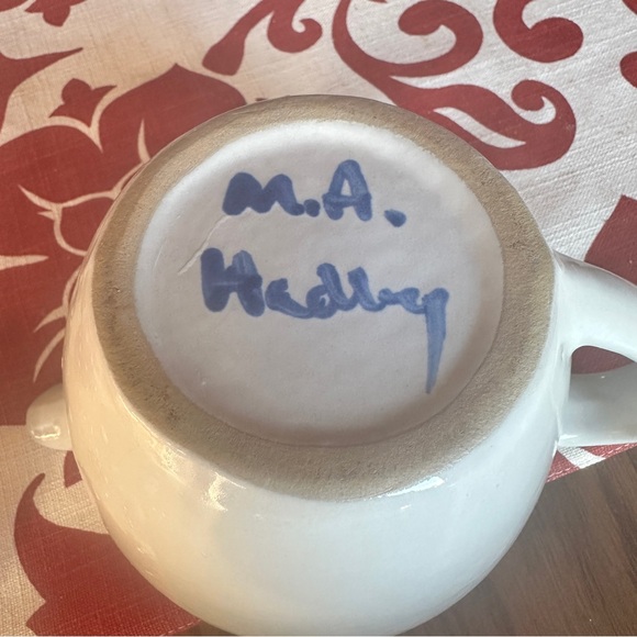 M A Hadley Pottery Teapot - Picture 8 of 9